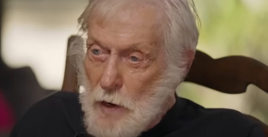 Dick Van Dyke, 100, Looks Frail During Rare Public Outing Dick Van Dyke, 100, Looks Frail During Rare Public Outing