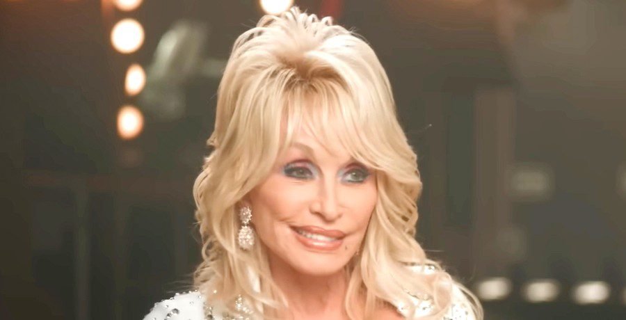 Dolly Parton Sings To Taylor Swift & Travis Kelce After $2M Gift Dolly Parton Sings To Taylor Swift & Travis Kelce After $2M Gift