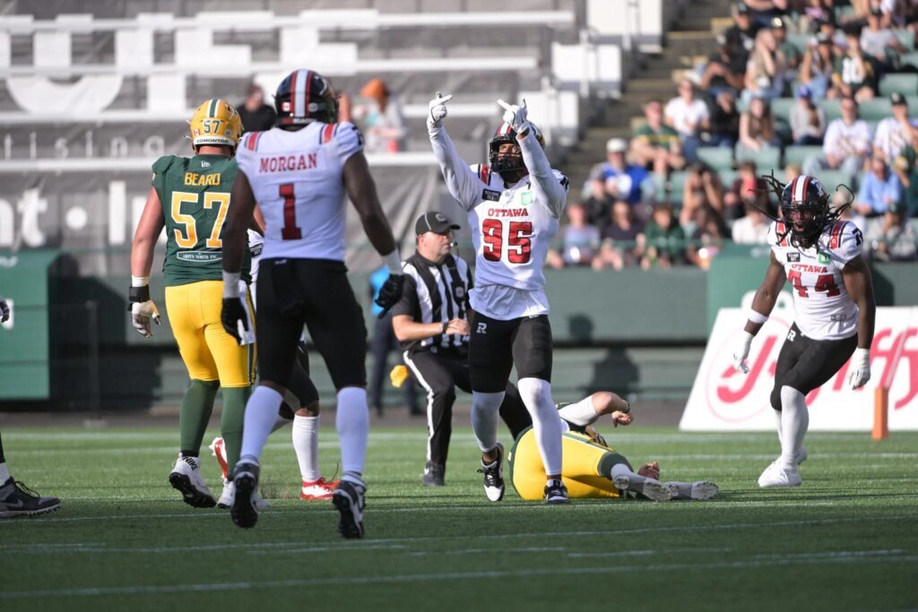 Double bird, double fine: Redblacks' Habakkuk Baldonado disciplined for obscene gesture, headbutt against Elks