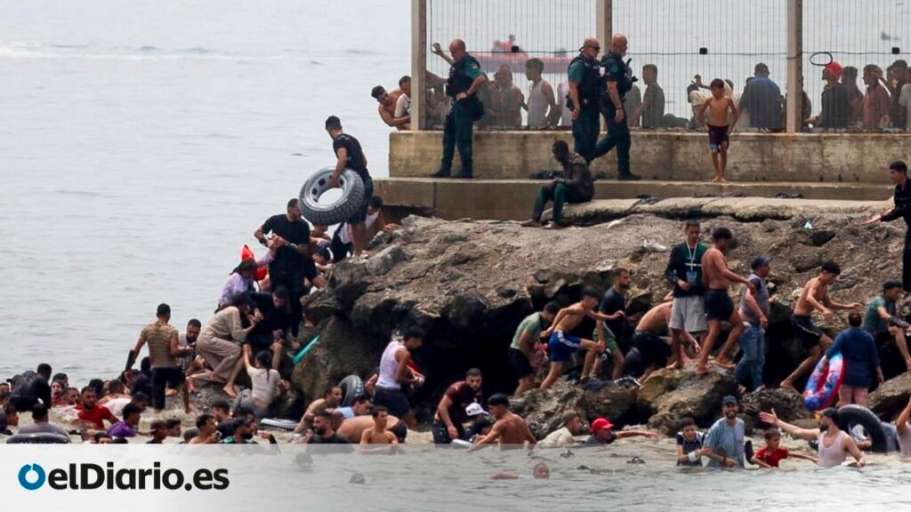 El Gobierno cierra la frontera de Melilla con Marruecos y despliega al Ejército en Ceuta
