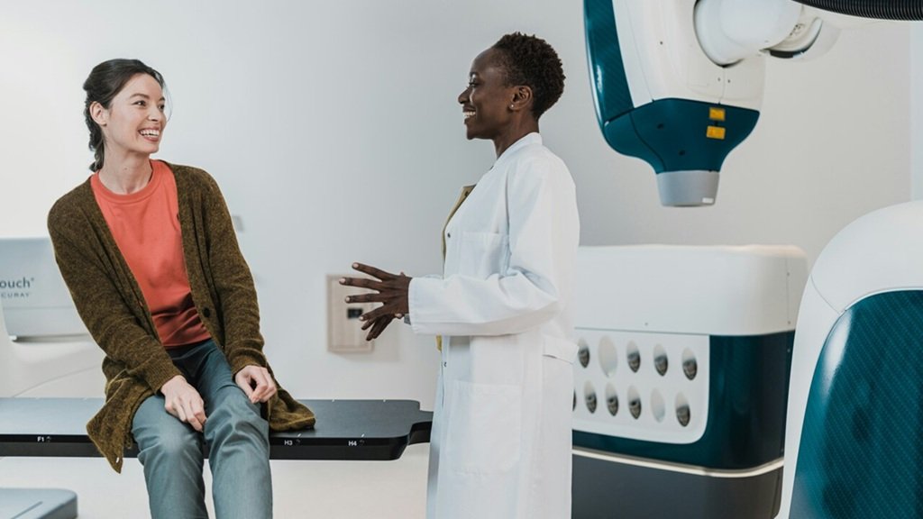 El seguro médico como beneficio para empleados: qué ahorra el trabajador en el IRPF y por qué lo valoran más que una subida de sueldo El seguro médico como beneficio para empleados: qué ahorra el trabajador en el IRPF y por qué lo valoran más que una subida de sueldo