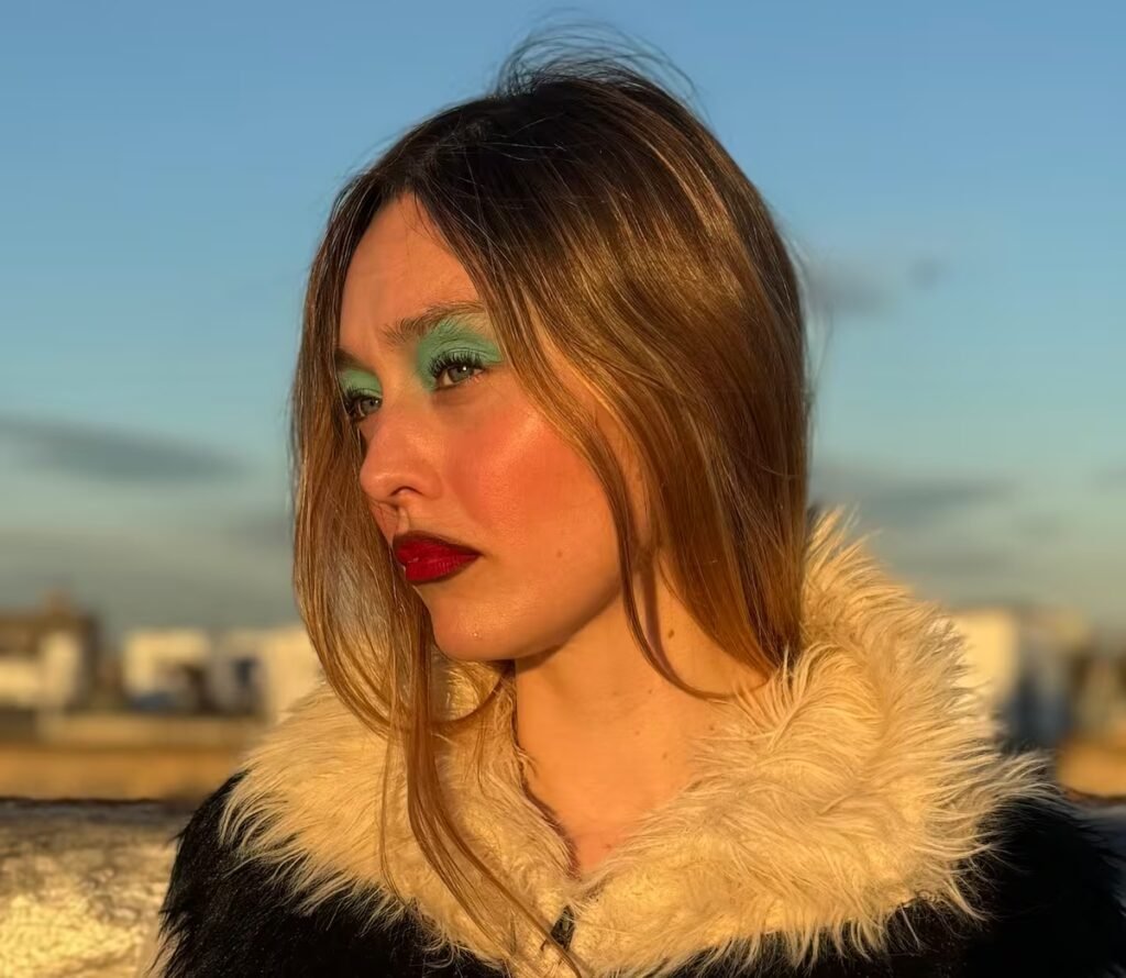 Emily Wood, the makeup artist sister of Aimee Lou Wood who’s making waves online: ‘I don’t have any craving to work with celebrities’ | Culture