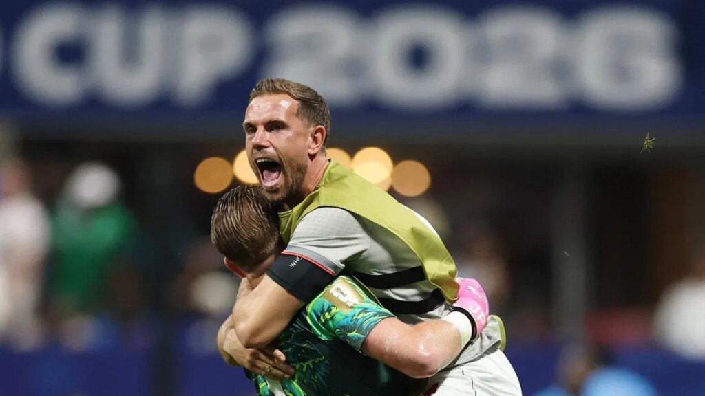 England’s Jordan Henderson suffers ‘serious’ injury during celebration England's Jordan Henderson suffers 'serious' injury during celebration