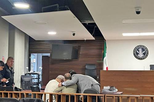 Ex director de Pemex saldrá libre tras perdón de esposa Ex director de Pemex saldrá libre tras perdón de esposa