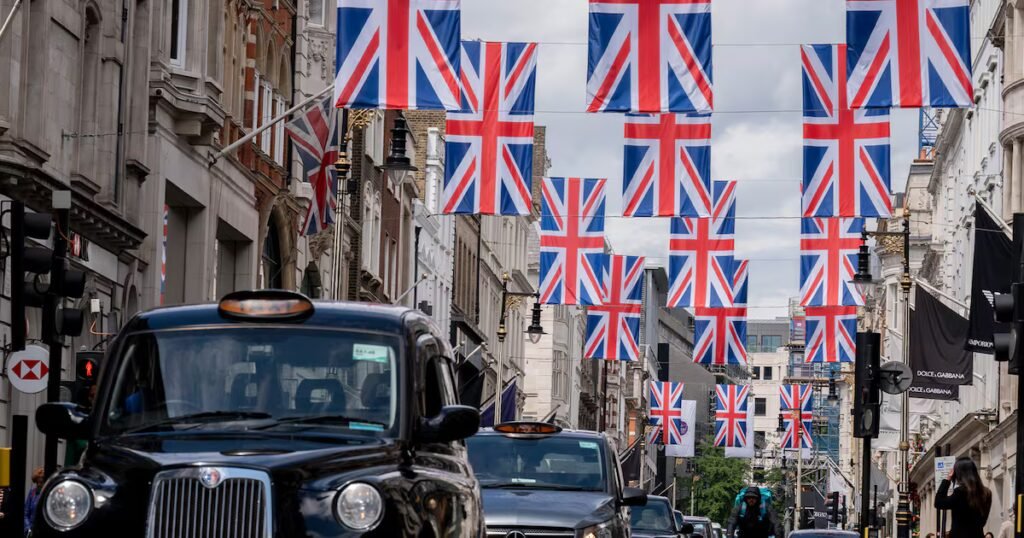 Exclusive: 10 Years Post-Brexit, UK Wholesale Growth Heavily Trails Global Peers Exclusive: 10 Years Post-Brexit, UK Wholesale Growth Heavily Trails Global Peers