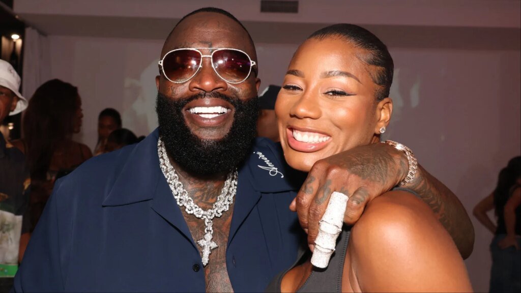 Fans Take Notes As Rick Ross And Girlfriend His Vibe Poolside Fans Take Notes As Rick Ross And Girlfriend His Vibe Poolside