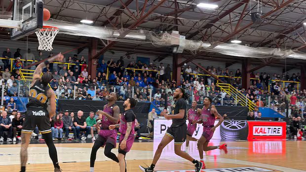 Fans get home court advantage as first ever professional basketball game tips-off in Whitehorse Fans get home court advantage as first ever professional basketball game tips-off in Whitehorse