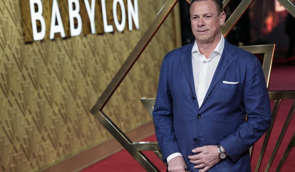 Film financier Jason Cloth indicted in alleged $100M Ponzi scheme tied to movie funding Film financier Jason Cloth indicted in alleged $100M Ponzi scheme tied to movie funding
