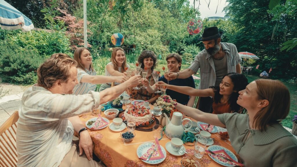 Filming wraps on Maggie Peren's Die hellen Tage