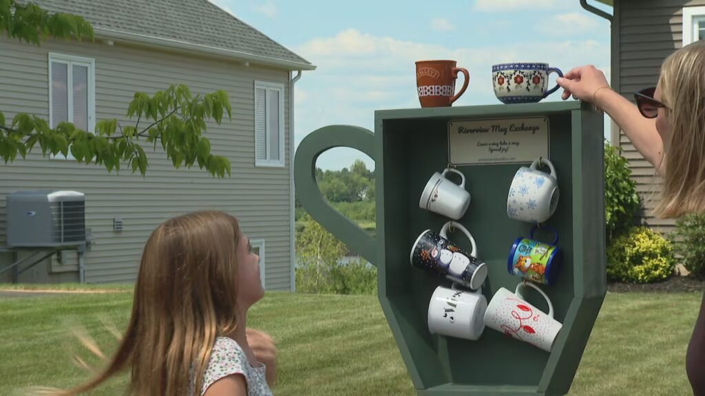 Free mug exchange brews community connection for N.B. family