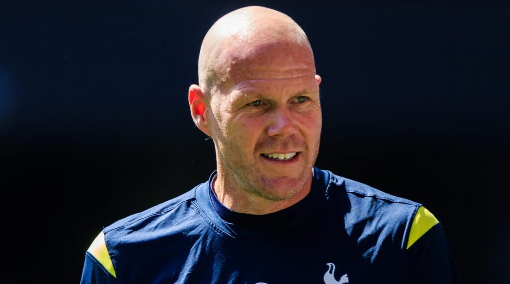 Friedel expecting big-spending Tottenham to challenge for Europe next season and for Liverpool to thrive under Iraola