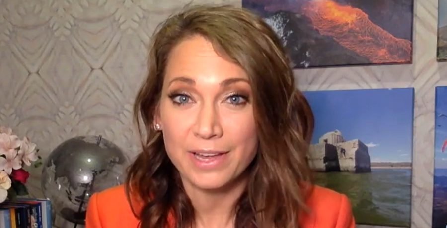‘GMA’ Ginger Zee Shares Surprising Fact About Her Wardrobe 'GMA' Ginger Zee Shares Surprising Fact About Her Wardrobe
