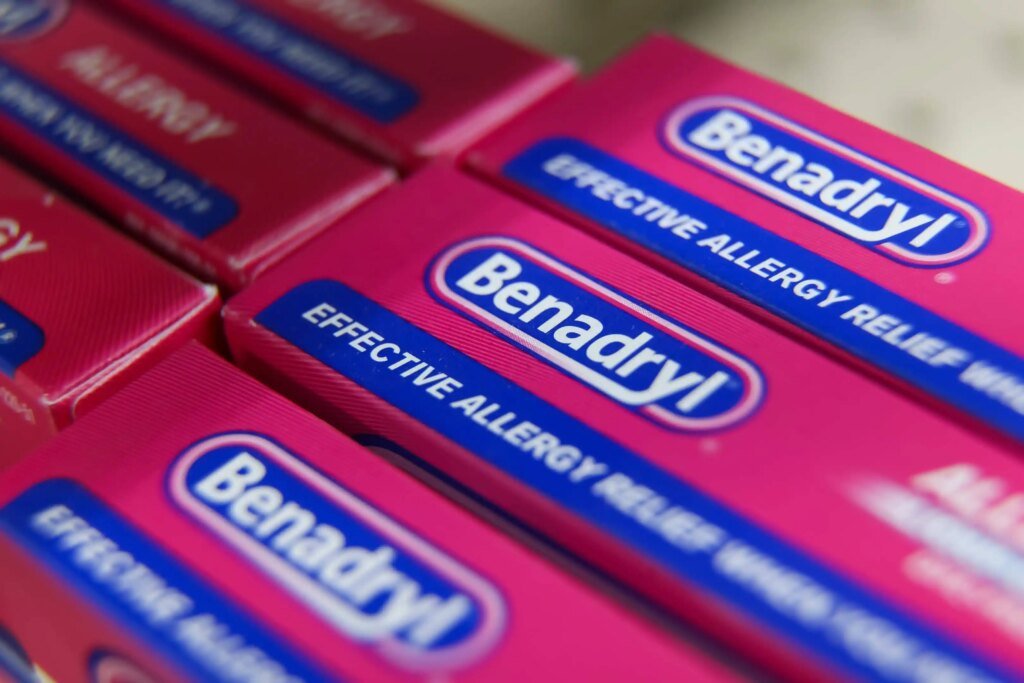 Georgia Police Warn About Viral ‘Benadryl Challenge’ Amid Death Georgia Police Warn About Viral 'Benadryl Challenge' Amid Death