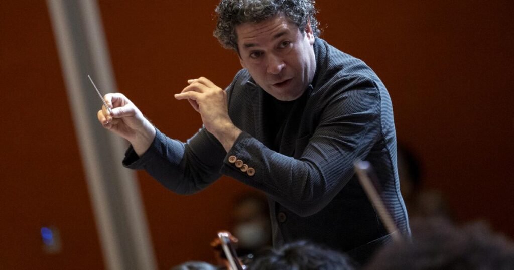 Gustavo Dudamel prepara concierto en Hollywood Bowl a beneficio de Venezuela – Celebrity Land Gustavo Dudamel prepara concierto en Hollywood Bowl a beneficio de Venezuela – Celebrity Land