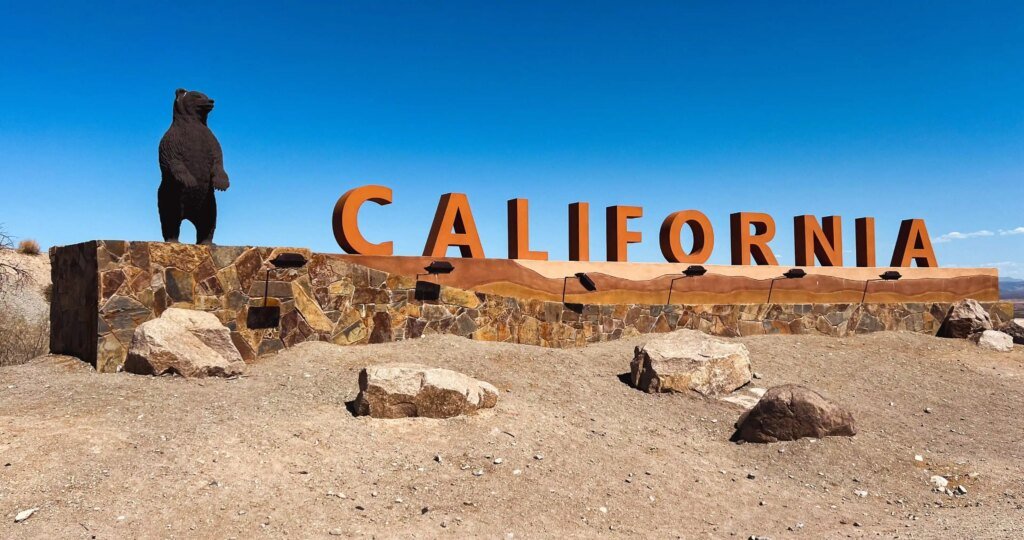 HMBL Zayy Completes 3,000-Mile Walk To Cali