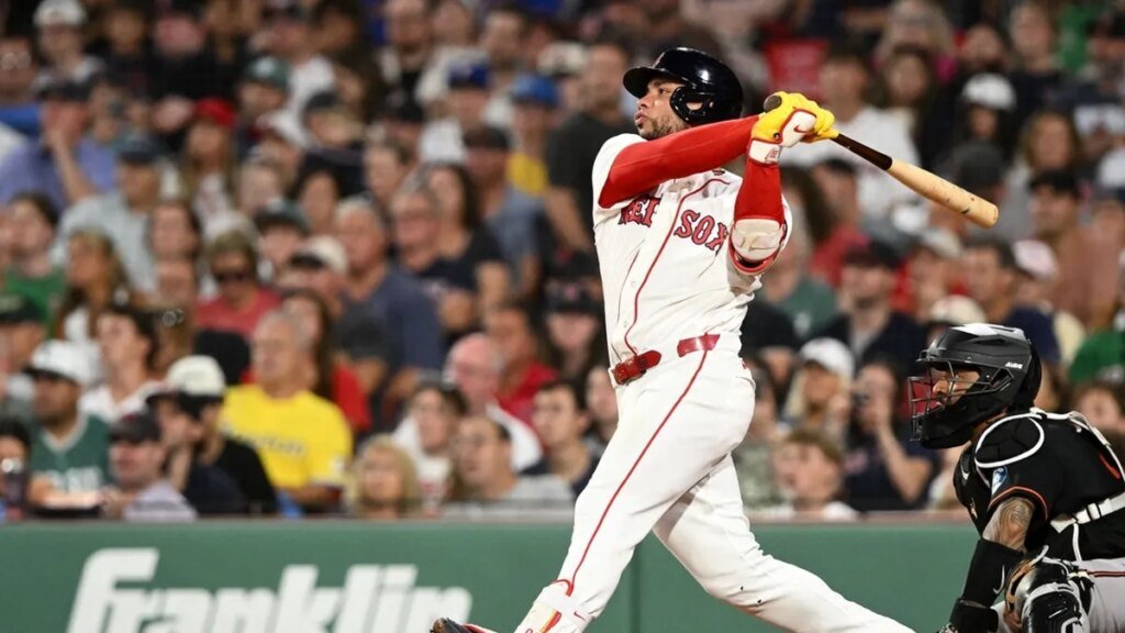Historic streak snapped, Red Sox attempt to bounce back vs. Blue Jays