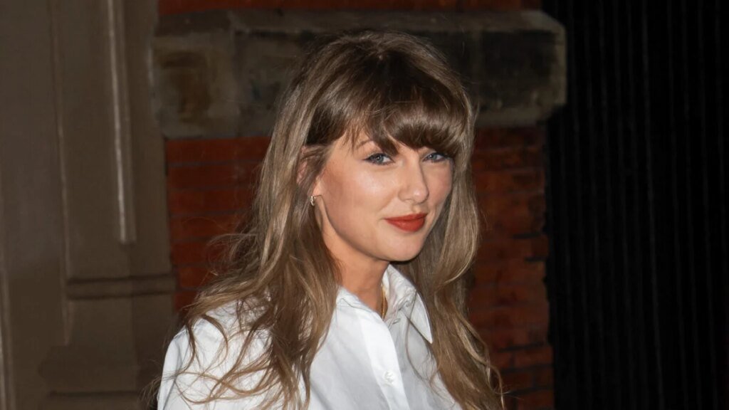 How Taylor Swift Made Guests Earn Their Wedding Raffle Tickets