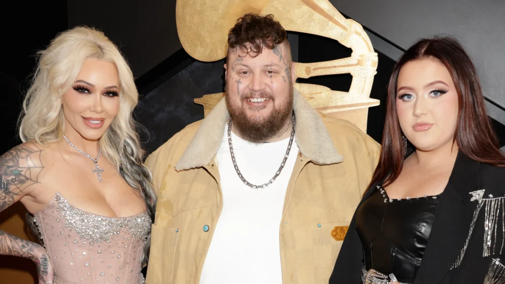 Internet Will “Crumble” On Bunnie XO Divorce Internet Will "Crumble" On Bunnie XO Divorce