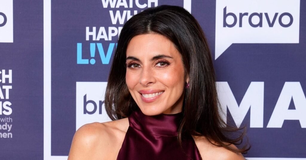 Jamie-Lynn Sigler Swears by the U Beauty Resurfacing Serum Jamie-Lynn Sigler Swears by the U Beauty Resurfacing Serum