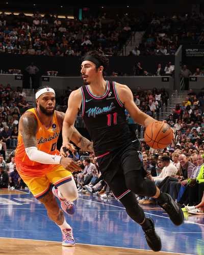 Jaquez llega a los Bucks Jaquez llega a los Bucks