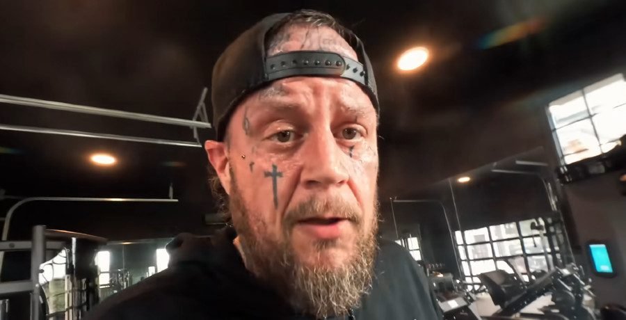 Jelly Roll Opens Up About Moment That Changed His Life Jelly Roll Opens Up About Moment That Changed His Life