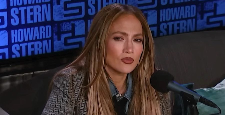 Jennifer Lopez & Keith Urban Turning ‘Idol’ Friendship Romantic Jennifer Lopez & Keith Urban Turning 'Idol' Friendship Romantic