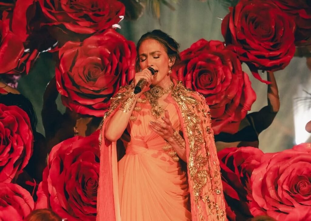 Jennifer Lopez Says ‘Ti Amo’ to Italy After Wrapping Her Latest Visit Jennifer Lopez Says ‘Ti Amo’ to Italy After Wrapping Her Latest Visit