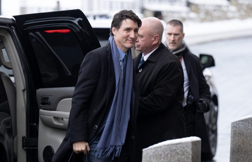 Judicial review of ethics ruling in Trudeau case can proceed, Supreme Court says Judicial review of ethics ruling in Trudeau case can proceed, Supreme Court says