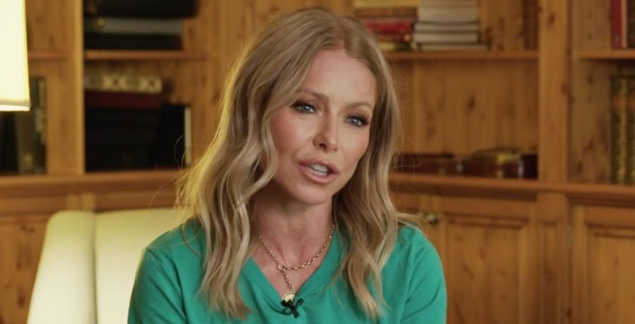 Kelly Ripa Divorce Rumors Fly Kelly Ripa Divorce Rumors Fly