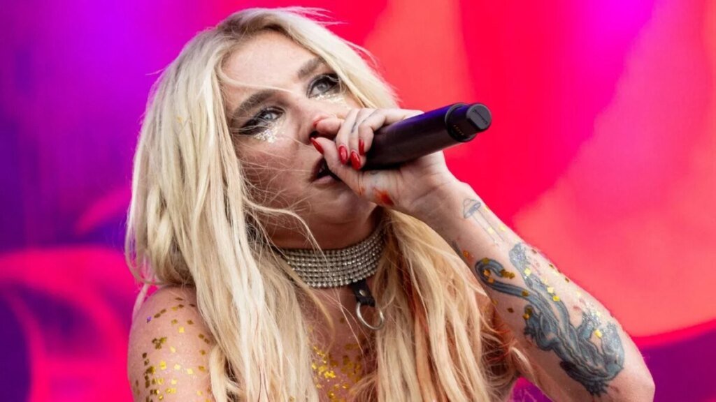 Kesha Loses Standoff With Raccoon Trying To Invade Her Home