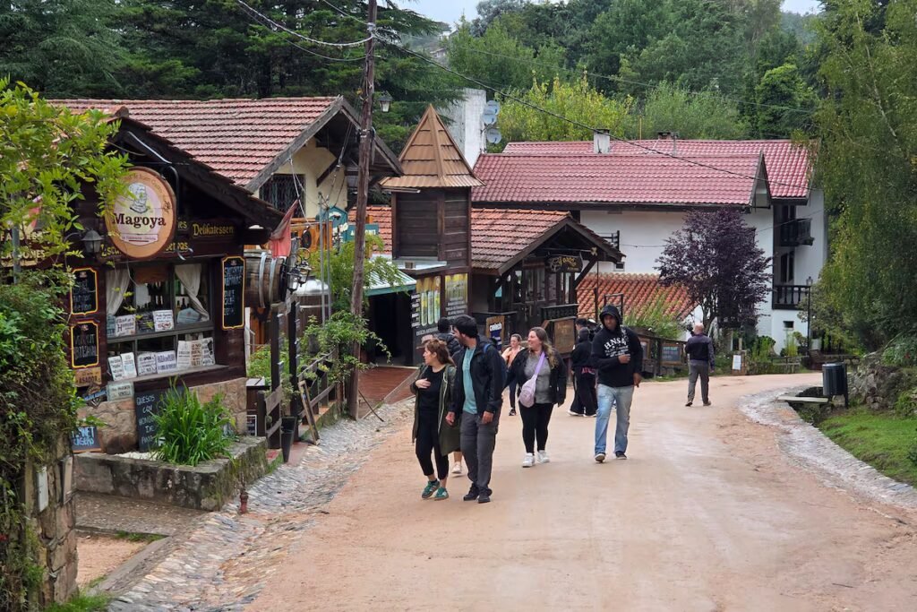 La Cumbrecita: 30 years of lessons from Argentina’s first pedestrian town | Society La Cumbrecita: 30 years of lessons from Argentina’s first pedestrian town | Society