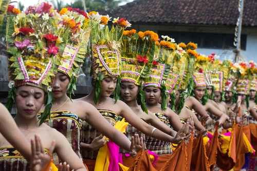 La Jornada: Baile sagrado de Bali La Jornada: Baile sagrado de Bali