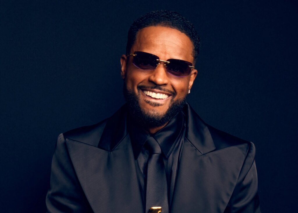 Larenz Tate Drops New Selfies & The Ladies Say He’s BEEN Fine Larenz Tate Drops New Selfies & The Ladies Say He's BEEN Fine