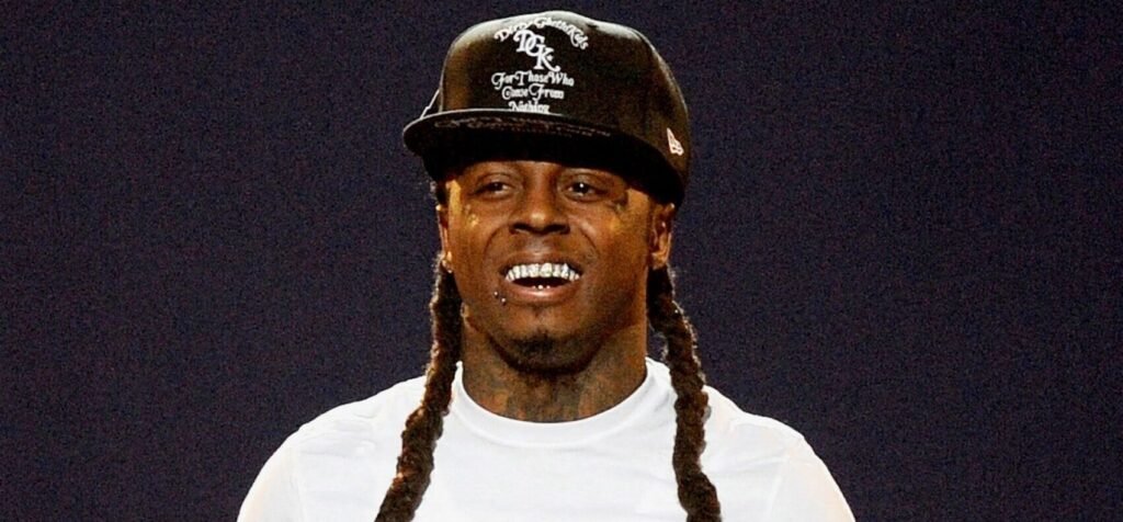 Lil Wayne Finally Issues Apology After Ghosting Fans Lil Wayne Finally Issues Apology After Ghosting Fans