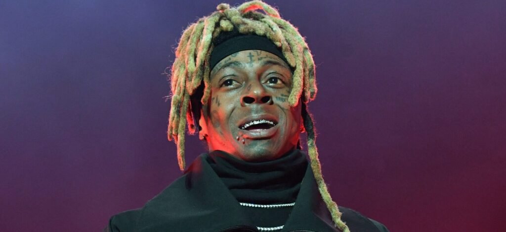 Lil Wayne Leaves Concert Fans Seeing Red After Ghosting Them