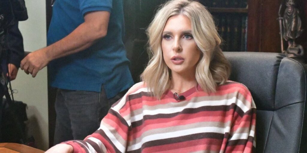 Lindsie Chrisley’s Surprising Comment After DUI Arrest Lindsie Chrisley's Surprising Comment After DUI Arrest