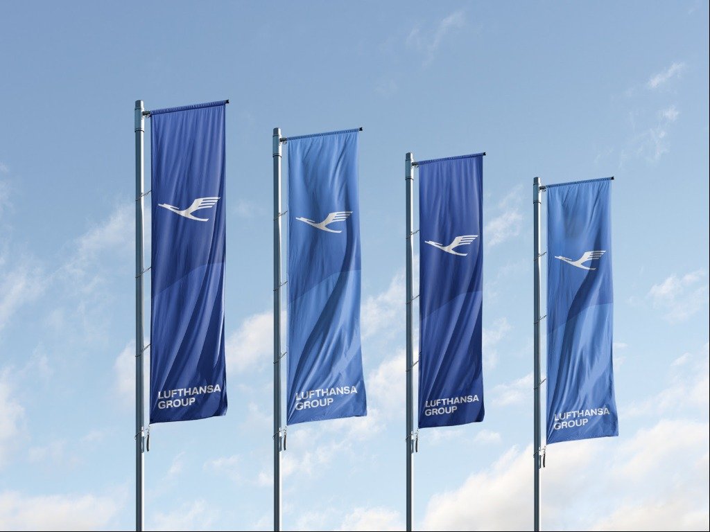 Lufthansa Group bidding for minority stake in TAP Air Portugal Lufthansa Group bidding for minority stake in TAP Air Portugal