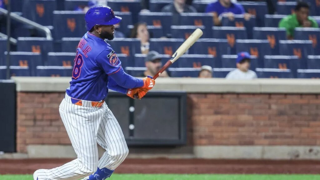 Luis Robert Jr.’s clutch hit carries Mets to win over Marlins Luis Robert Jr.'s clutch hit carries Mets to win over Marlins