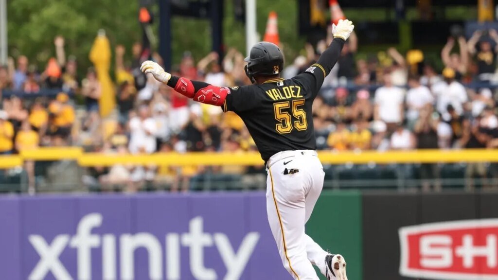 MLB roundup: Pirates clutch up in doubleheader sweep of Brewers MLB roundup: Pirates clutch up in doubleheader sweep of Brewers