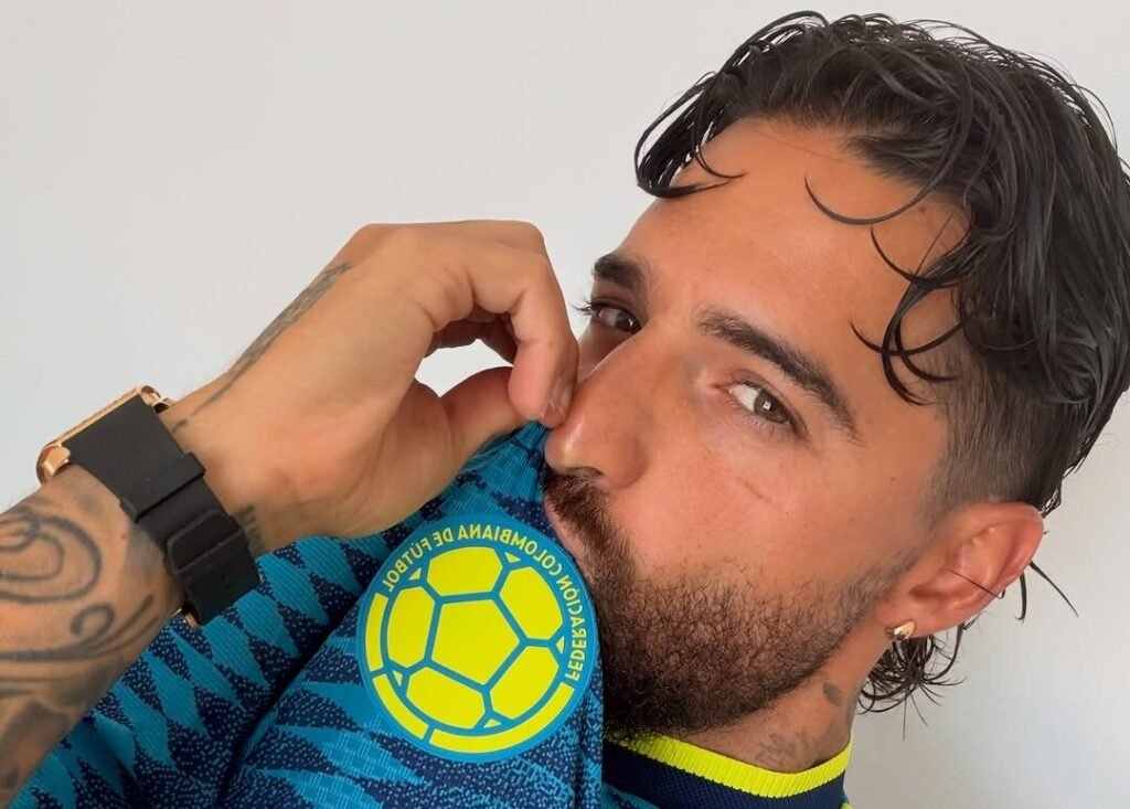 Maluma Declares Love For Colombia With A Rallying Cry In Spanish Maluma Declares Love For Colombia With A Rallying Cry In Spanish
