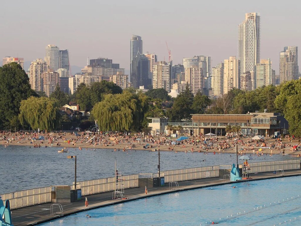 Man charged in Vancouver beach attack released after less than 48 hours