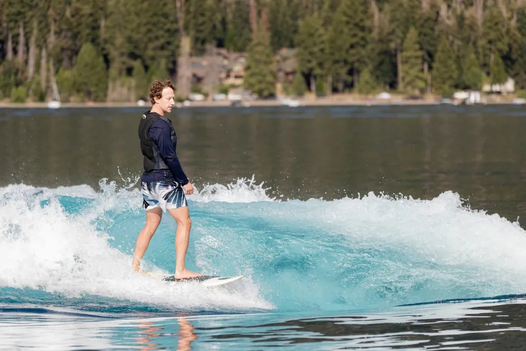 Mark Zuckerberg Took a Work Call on a Jet Ski. No One Noticed. Mark Zuckerberg Took a Work Call on a Jet Ski. No One Noticed.