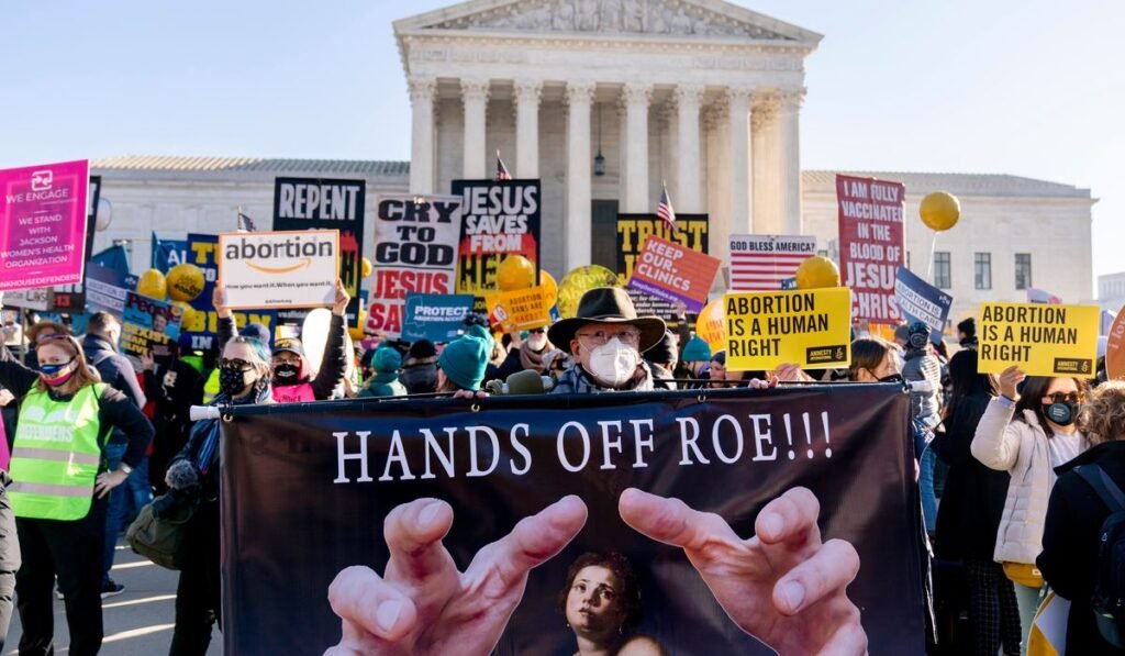 Medicaid funding is resuming for Planned Parenthood after being cut off for most of a year