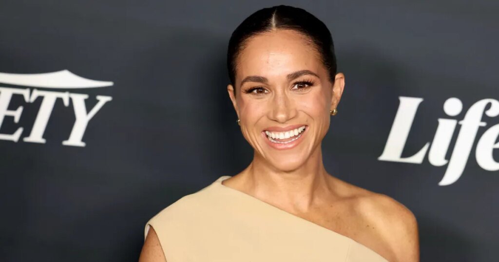 Meghan Markle Wears This Body-Flattering Dress Style on Repeat
