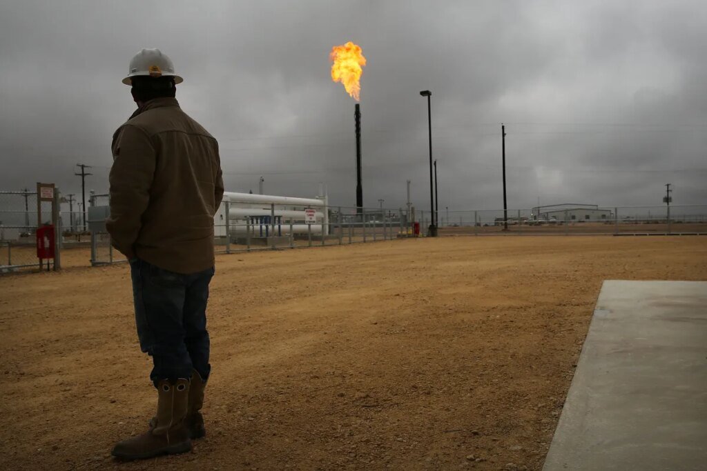 Meta drops out of a major clean energy pact as its natural gas buildout accelerates Meta drops out of a major clean energy pact as its natural gas buildout accelerates