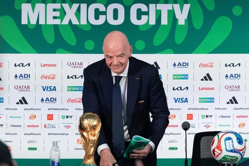 Mexican soccer officials break ranks wth US and Canada Mexican soccer officials break ranks wth US and Canada