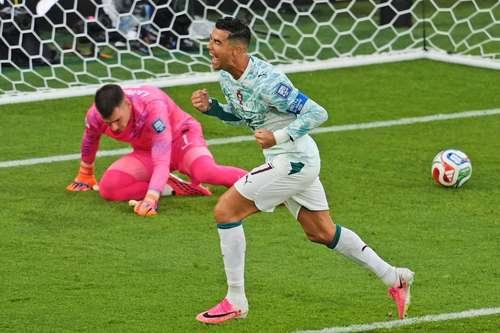 Modric se va de la Copa; cae en trepidante y polémica batalla con CR7 Modric se va de la Copa; cae en trepidante y polémica batalla con CR7