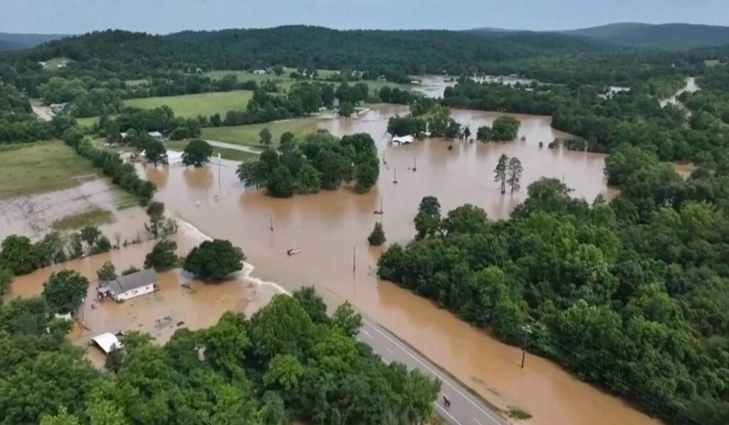 More than 200 people at a summer camp helicoptered to safe as Missouri faces flooding More than 200 people at a summer camp helicoptered to safe as Missouri faces flooding