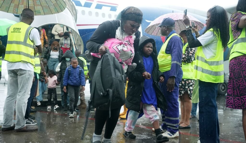 Nigeria says 2 nationals were killed during anti-migrant violence in South Africa Nigeria says 2 nationals were killed during anti-migrant violence in South Africa