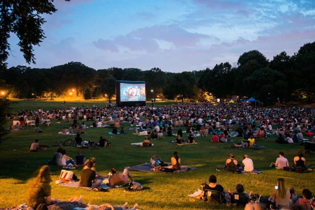Noches de cine de verano gratuitas que regresan a los parques de Brooklyn – Celebrity Land Noches de cine de verano gratuitas que regresan a los parques de Brooklyn – Celebrity Land